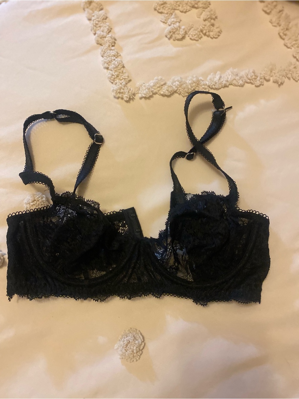 Samantha Chang Black Lace Underwire Bra with Scalloped Trim